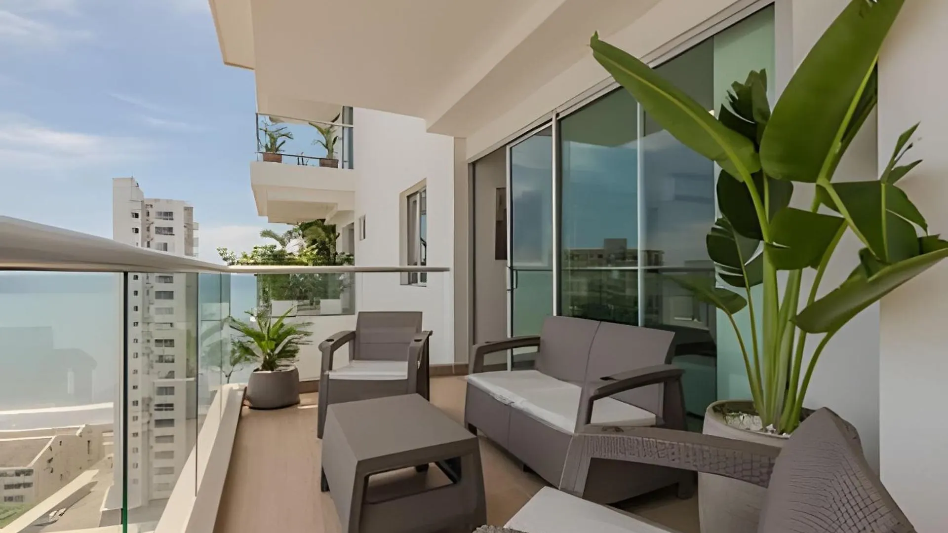 Modern 3Br Apartment, Sea View And Historic Center Cartagena 0*,  Colombia